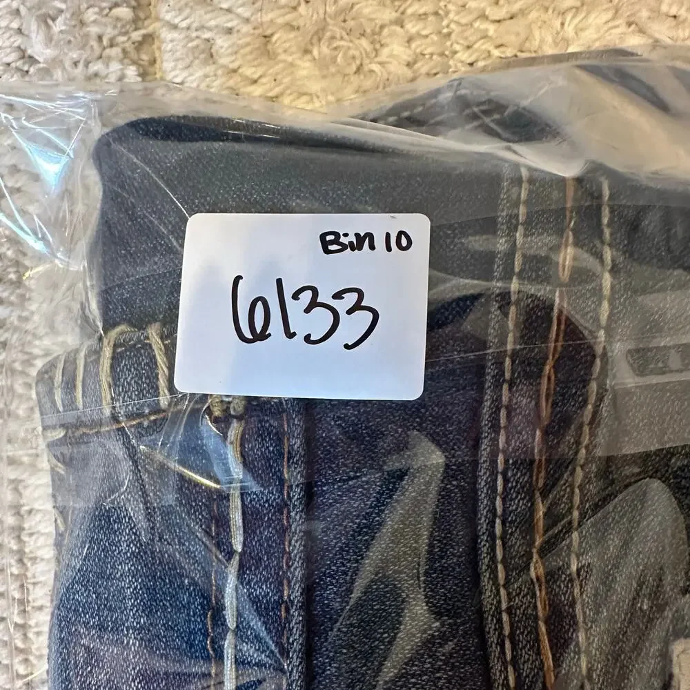 TRUE RELIGION Men's Straight Leg Jeans Size 32